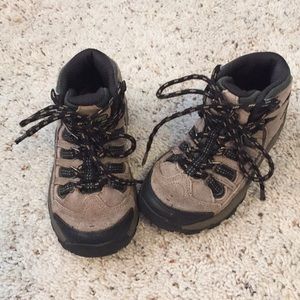 Toddler boys hiking boots